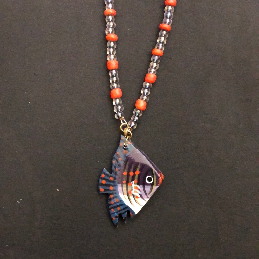 Long fish necklace - Picture 2 of 3
